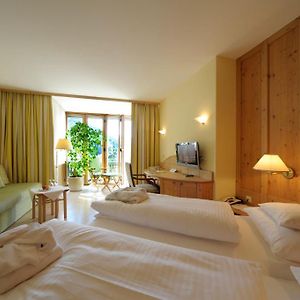 Superior Zimmer mit Kingsize-Bett